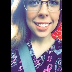 Meet your Posher, Casey